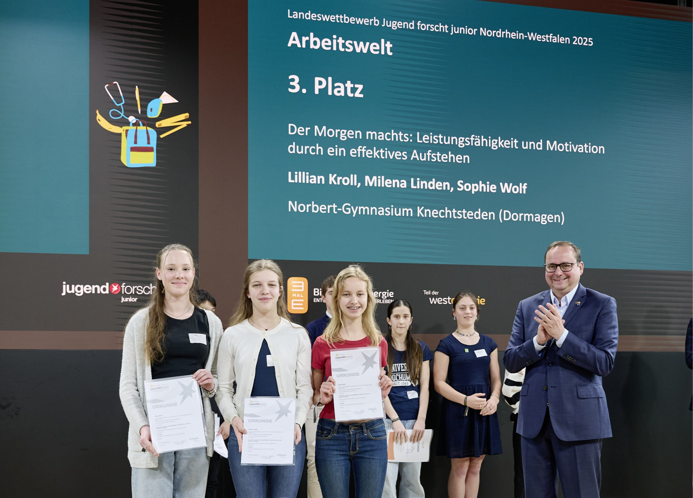Junge Forscherinnen und Forscher aus NRW zeigen ihr Können bei „Jugend forscht junior“