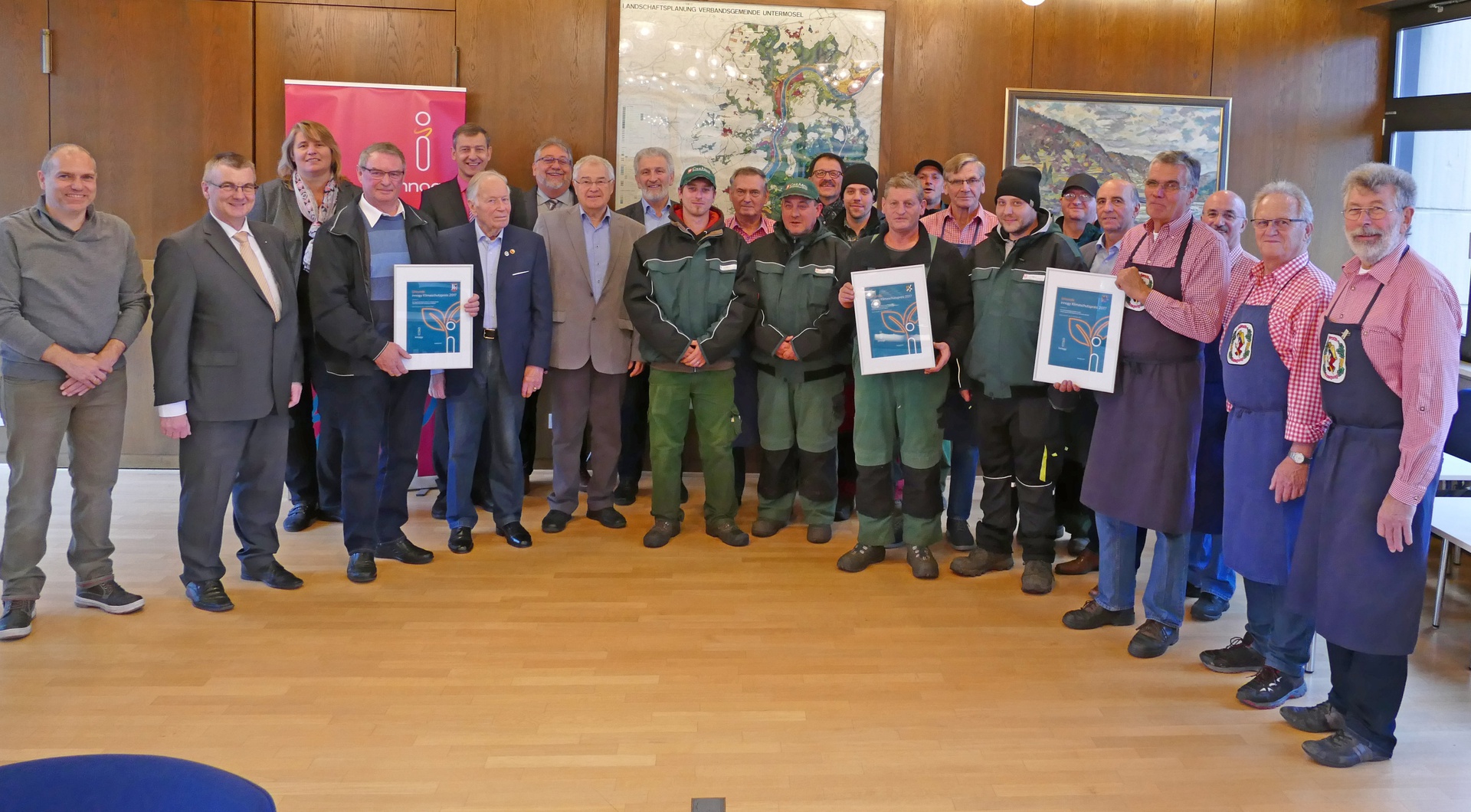 1920_171121-foto-innogyrheinmoselgruppenaufnahme-516205.jpg
