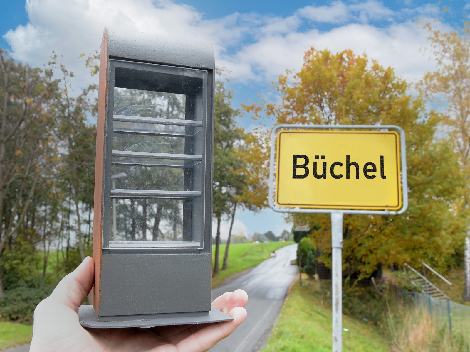 1920_bucherschrankbuchel.jpg