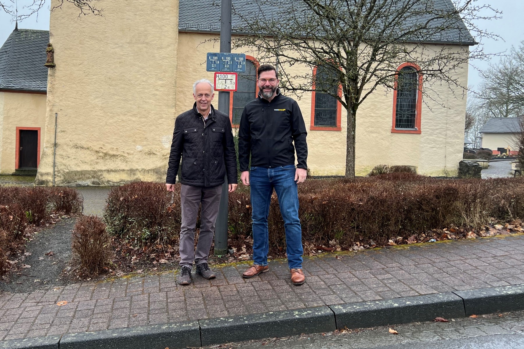 1920_230217-foto-westenergie-fleringen-strassenbeleuchtung.jpg