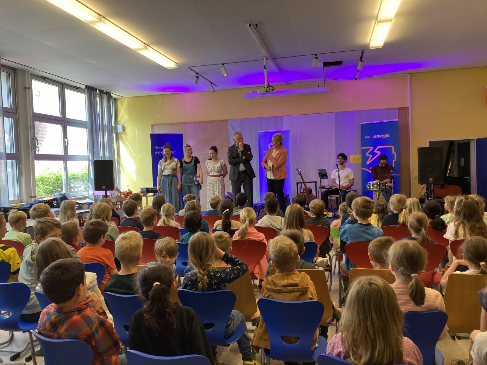 1920_230522kindertheatermobilholzwickede.jpeg