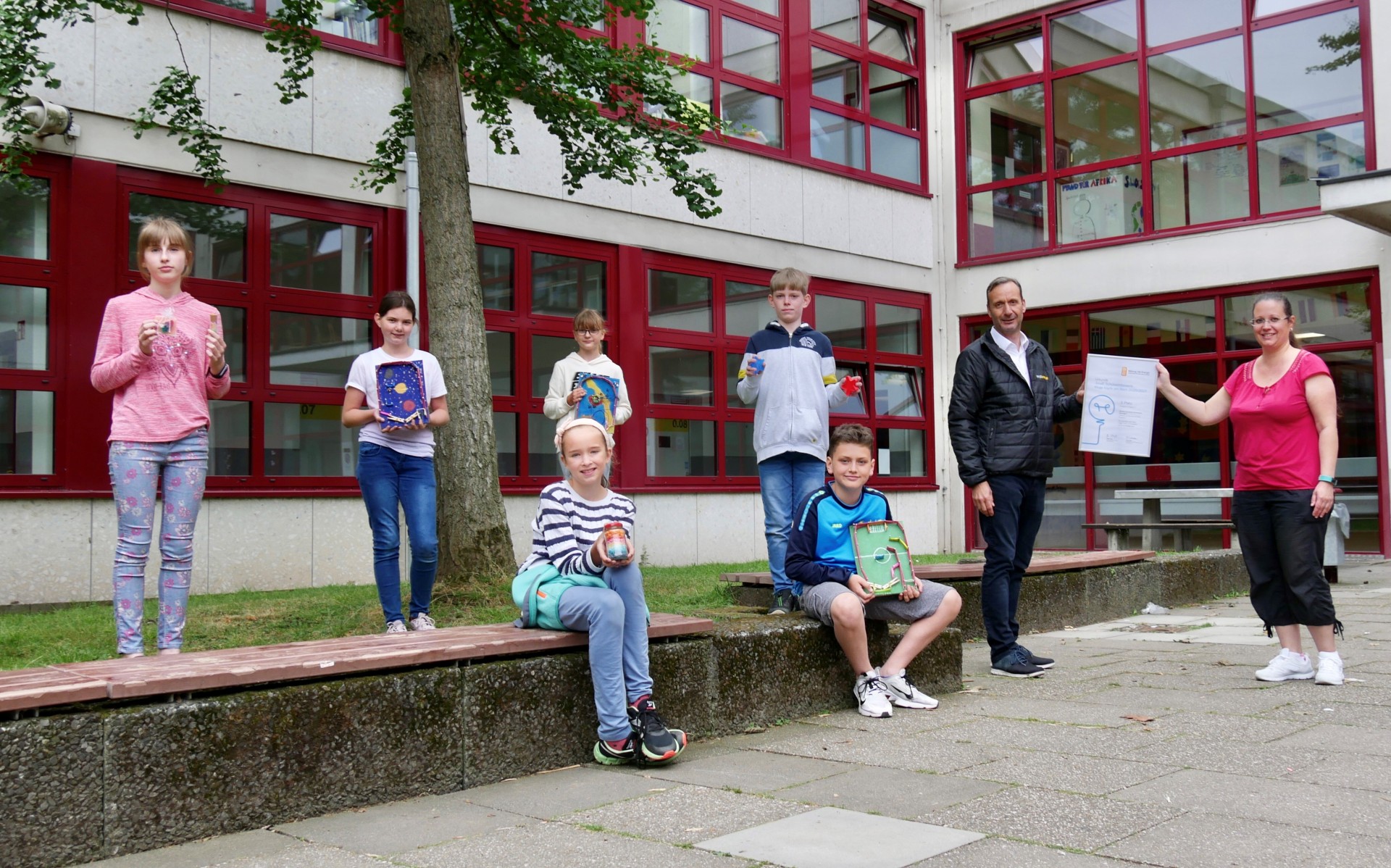 1920_210702-westenergie-foto-3maleschulwettbewerbdormagen.jpg